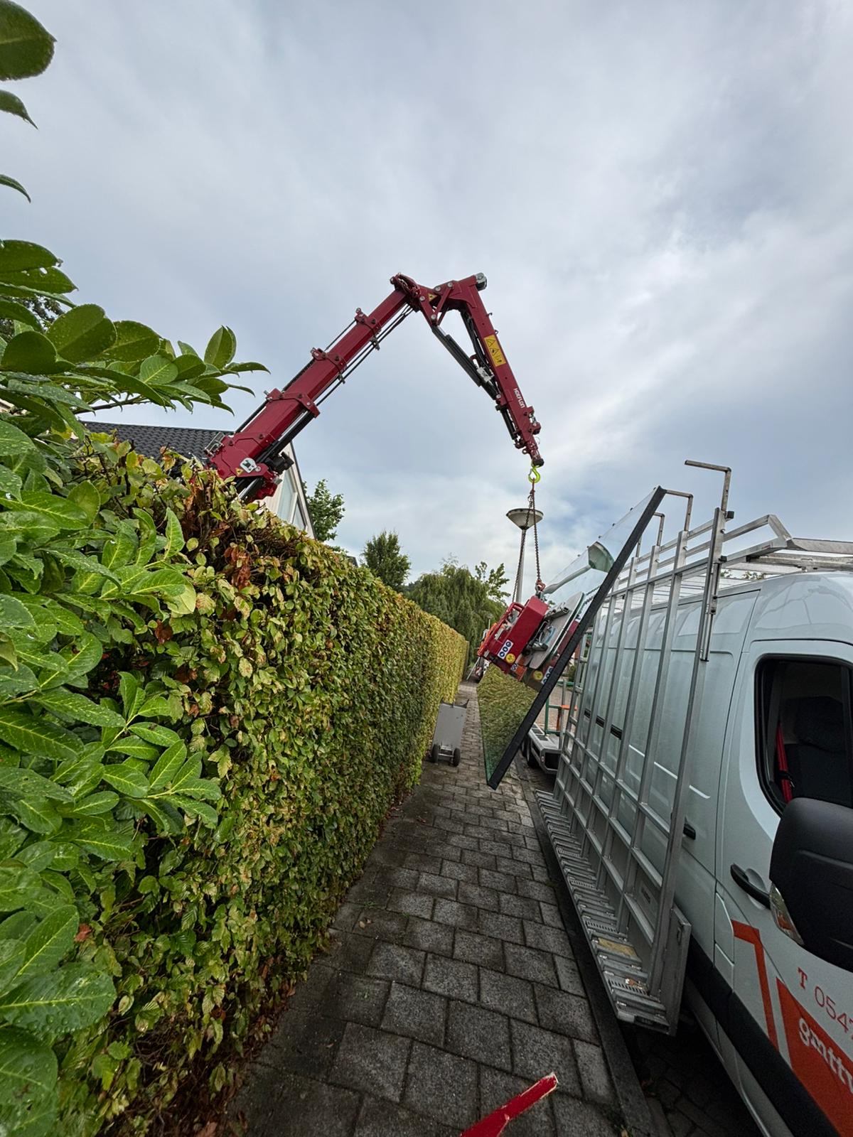 Grote dakruit geplaatst in Haaksbergen