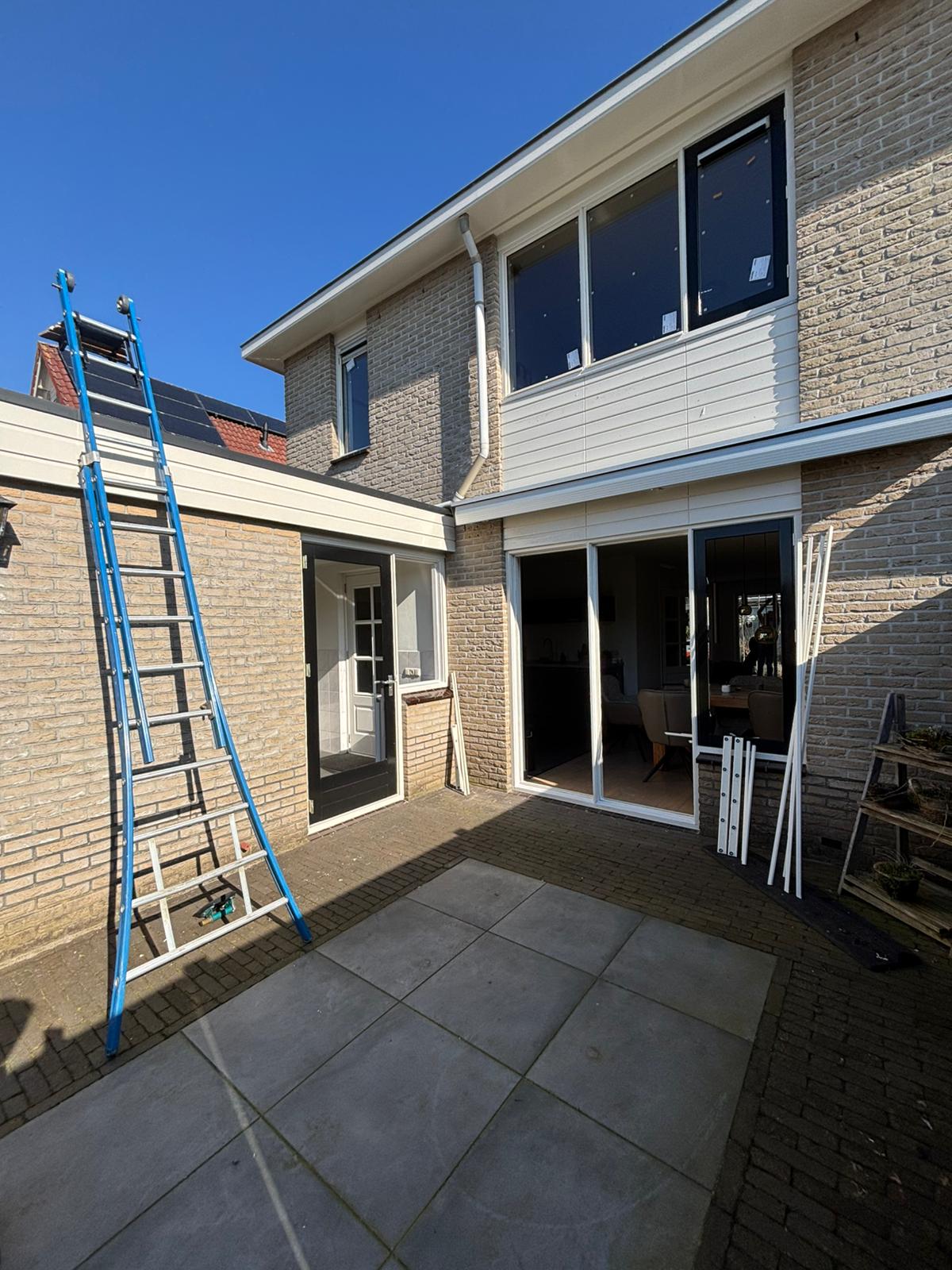 HR++ glas geplaatst bij renovatie in Goor